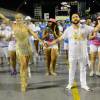 Rainha de bateria da Rosas de Ouro, Ellen Rocche desfilou suas curvas generosas pelo sambódromo do Anhembi, em São Paulo, no ensaio técnico deste domingo, 10 de janeiro de 2016