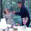 A dupla se divertiu ao simular a troca de alianças no programa 'Mais Você'