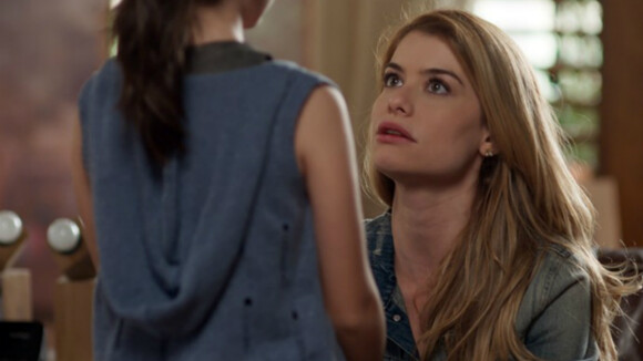 Novela 'Rock Story': Diana some com Chiara para tentar impedir casamento de Gui