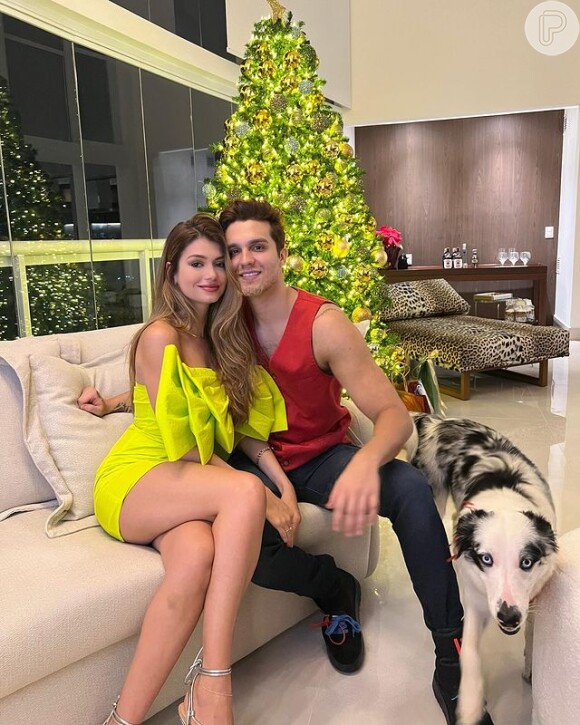 Luan Santana e Izabela Cunha ficaram noivos há 6 meses