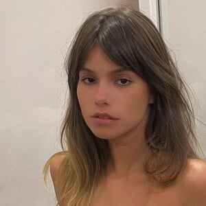 Namorada de Bruno Montaleone, Clarissa ganhou notoriedade ao atuar em um filme do duo Anavitória