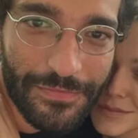 Humberto Carrão aparece abraçado a atriz e web lamenta possível romance. Saiba motivo!