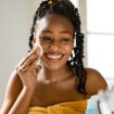 Tônico poderoso! Entenda como o tônico facial age na sua pele e se vale a pena ter na rotina de cuidados