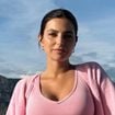 7 produtos em 10 minutos: segredo da beleza e pele de Kelly Piquet, namorada de Max Verstappen que acabou de dar à luz, é simples e fácil de copiar