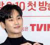 A Gold Medalist, agência fundada por Kim Soo-hyun, veio a público esclarecer os pontos levantados pelo irmão da atriz Sulli