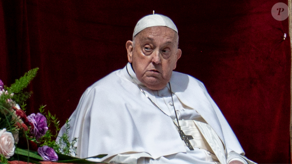 Papa Francisco morreu em decorrência de um acidente vascular cerebral (AVC)