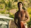 Em 'The White Lotus', o personagem de Patrick Schwarzenegger está hospedado em um resort tailandês com sua família