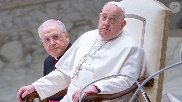 Conclave do sucessor do Papa Francisco: fumaça branca ou preta será solta após cada turno de votação (manhã e tarde)