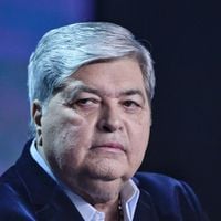Datena pegou filha de Silvio Santos de surpresa ao revelar saída do SBT após 6 meses por insatisfação. Saiba bastidores