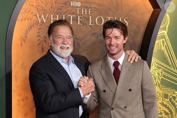 Patrick Schwarzenegger, filho de Arnold Schwarzenegger, é o assunto do momento por nudez em uma série