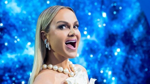 Eliana é ironizada pela web por assumir prêmio de educação na Globo: 'Logo tá no Globo Rural'